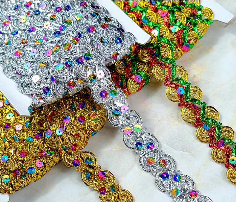 Oblečenie doplnky Zlato a strieborná kovová hraničná čipka Čipka Kovové zlaté flitre výšivky Tatting Lace Trim